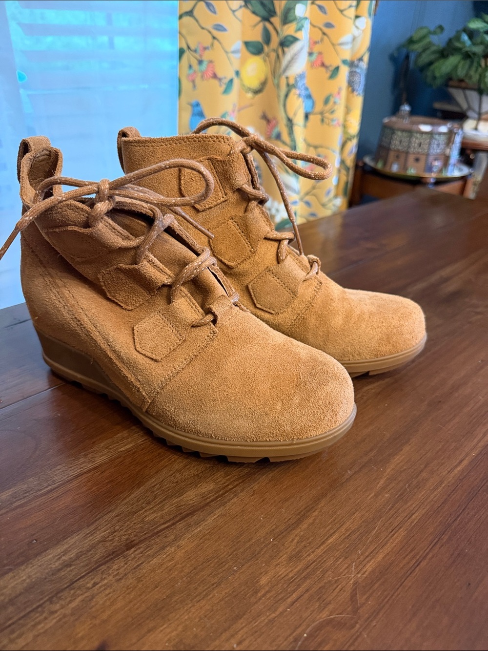 Sorel Evie Wedge Ankle Boots - Never Worn